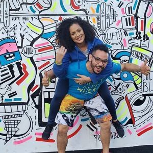 Meet your Posher, Desi